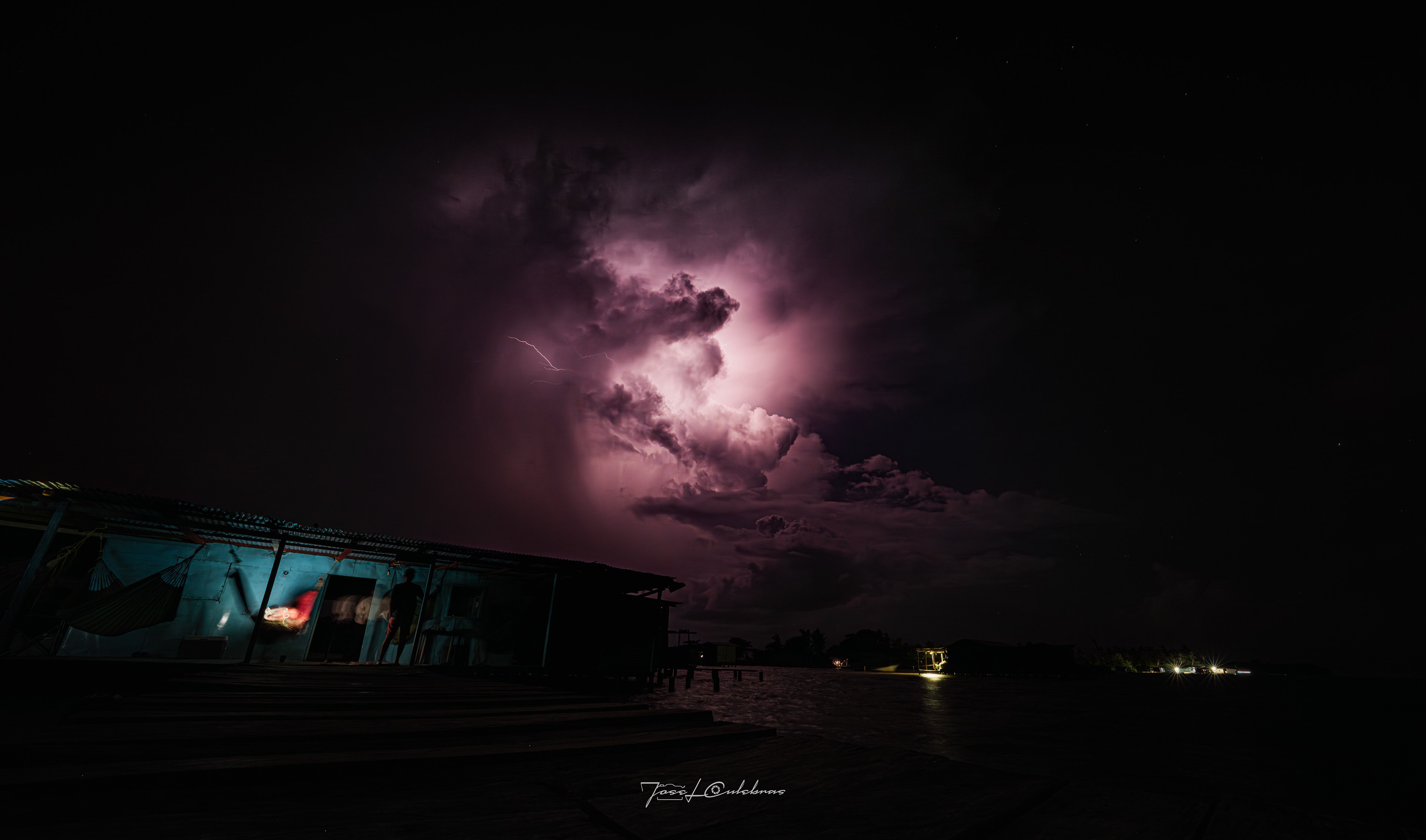 Refugio Turquesa frente a la Tormenta