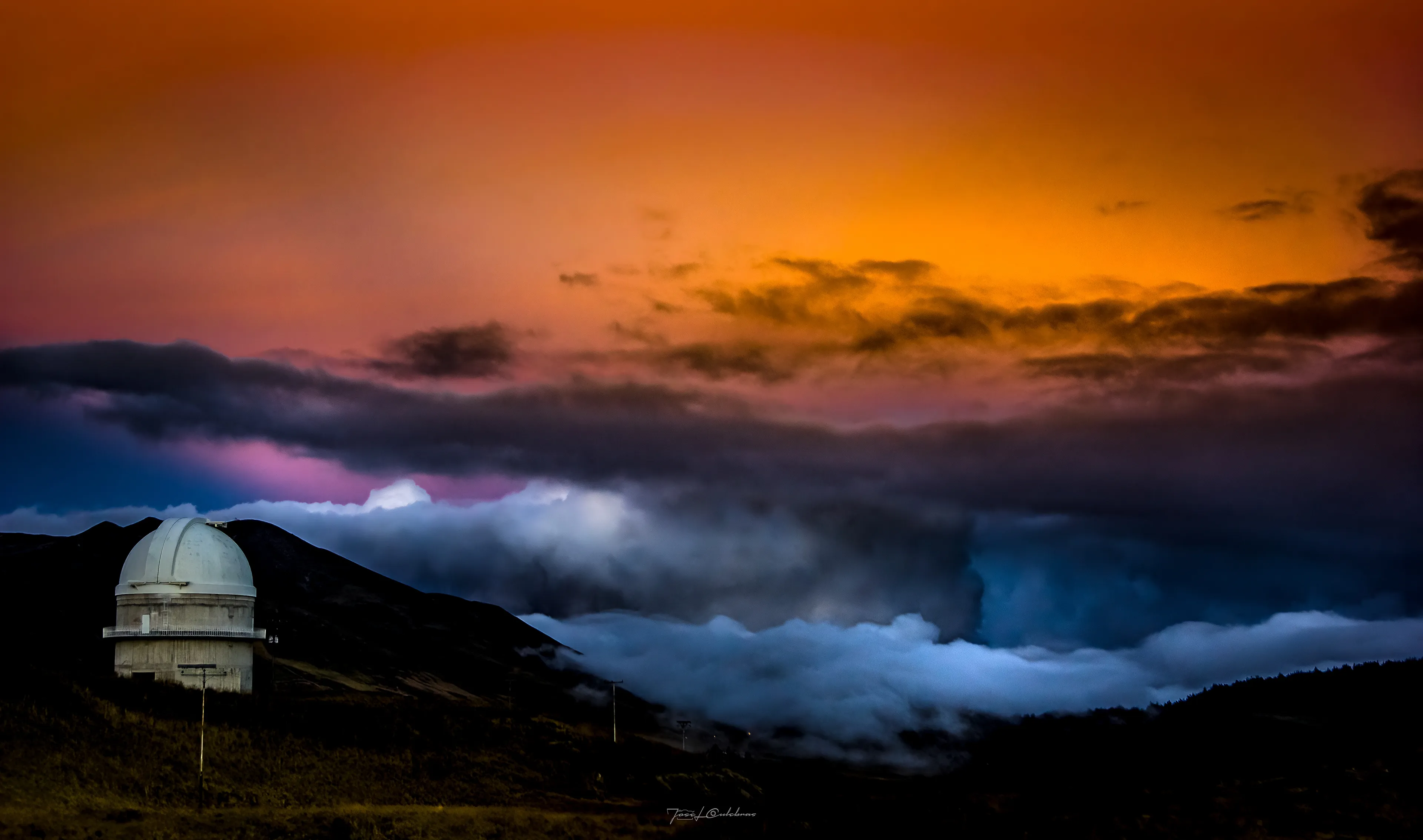 El Observatorio entre las Nubes — Mérida