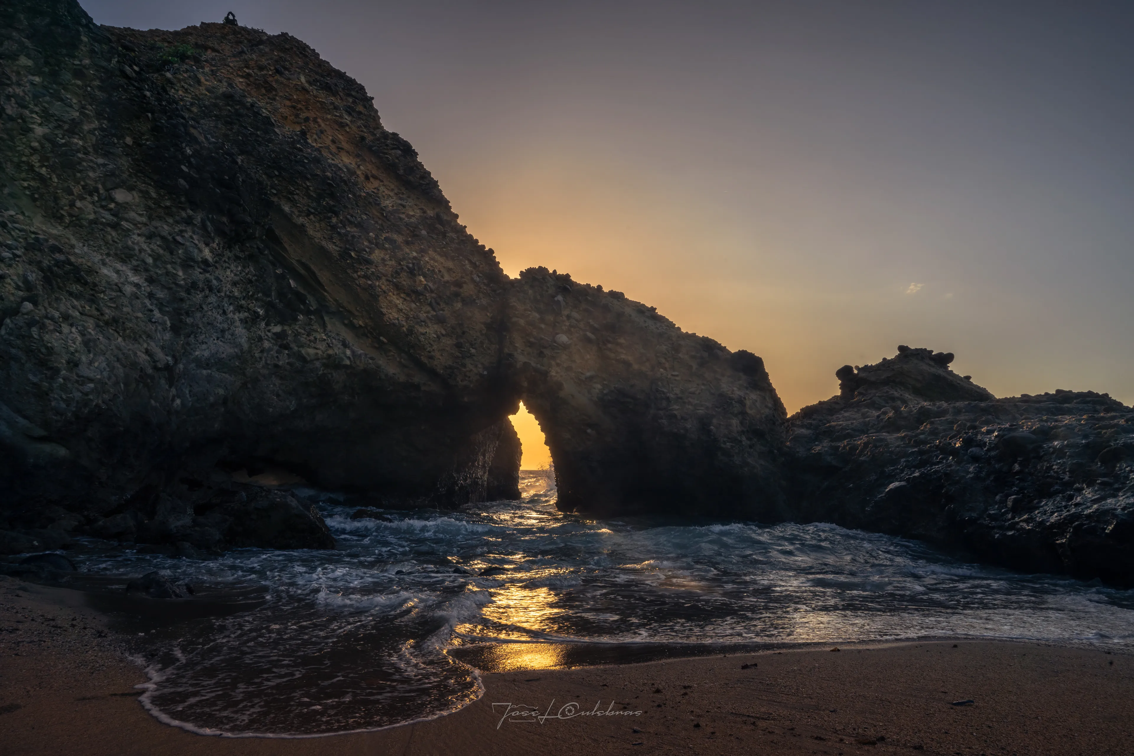 El Arco de la Marea — Venezuela Indómita